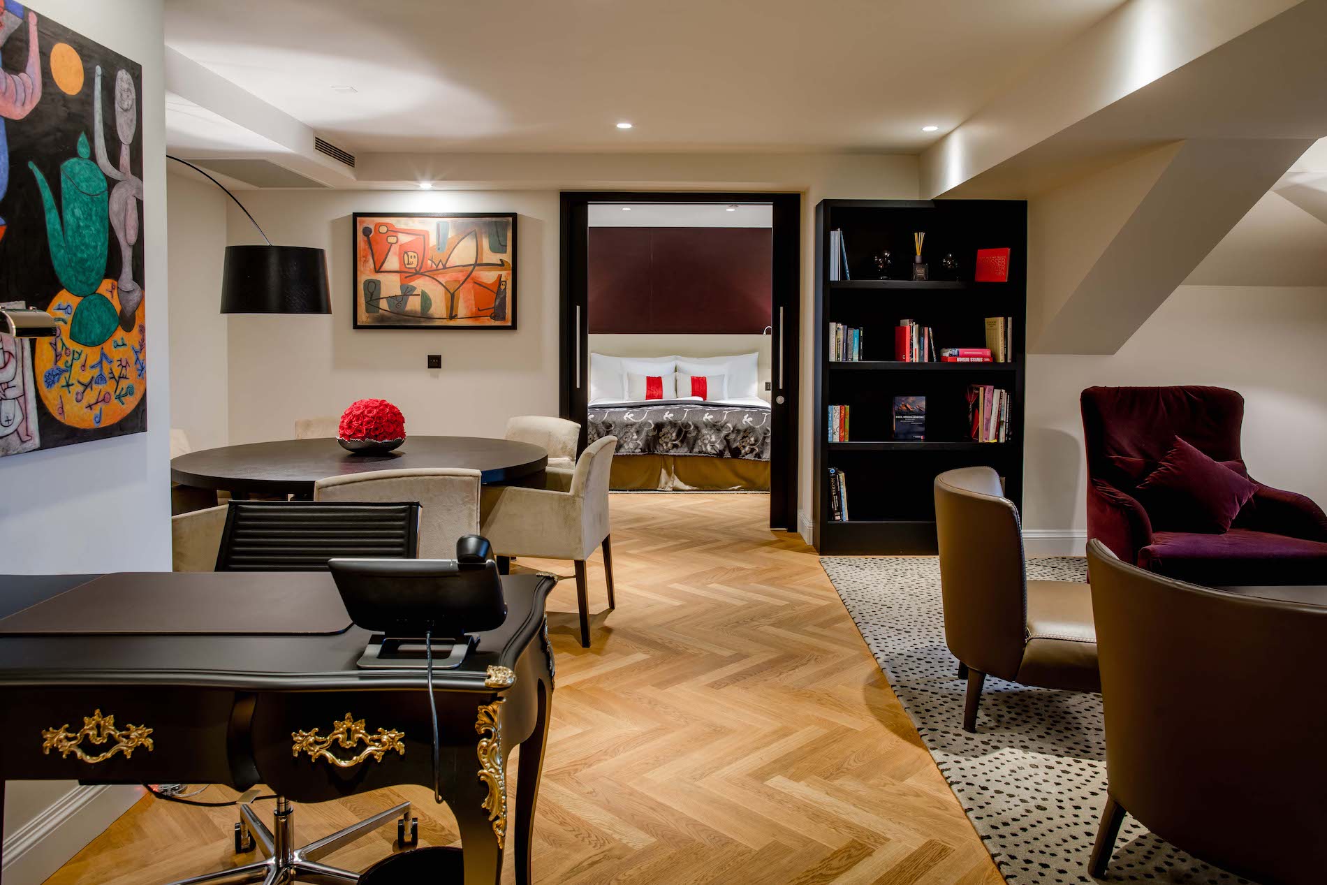 Signature Suite | Rooms and Suites | Schweizerhof Bern